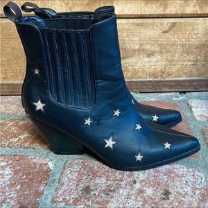 Cape Robbins Boots. Woman’s 7.5.